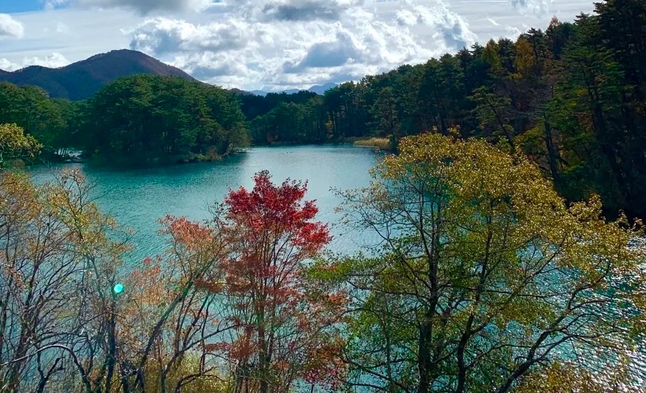 裏磐梯紅葉18の見頃時期は 絶景ドライブや紅葉スポットなど紅葉情報まとめ